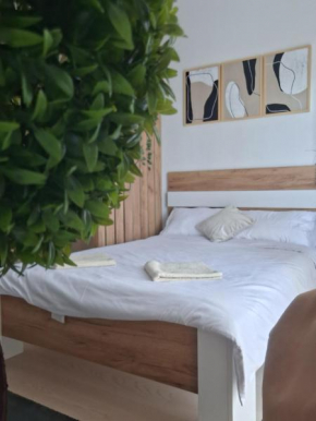 Ella Lux Apartment